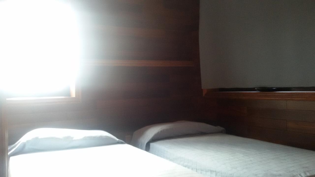 Sunset Inn カレタ・デ・ファマラ エクステリア 写真